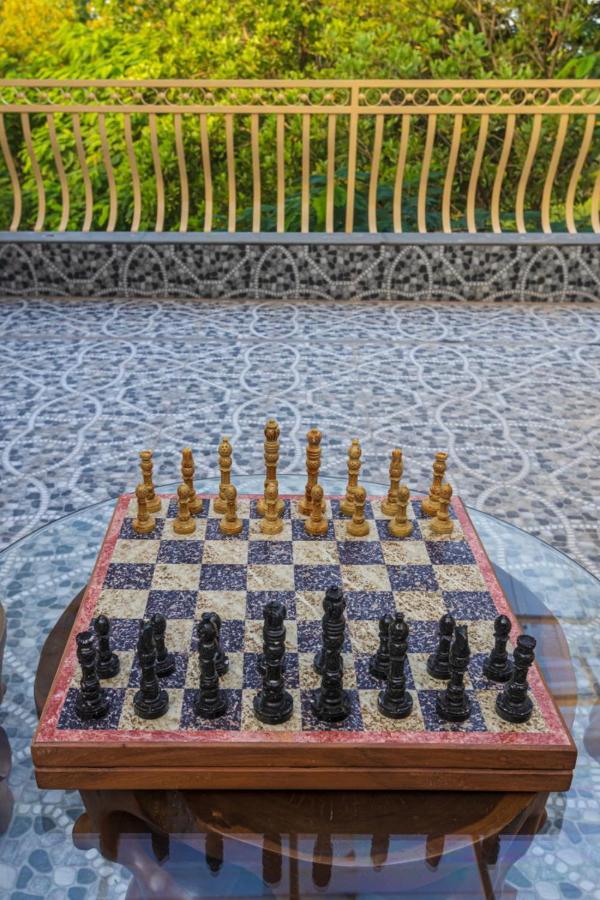 Saffronstays Aura, Alibaug - Luxury Pool Villa With A Game Room And Spacious Lawn Alibag Exterior photo