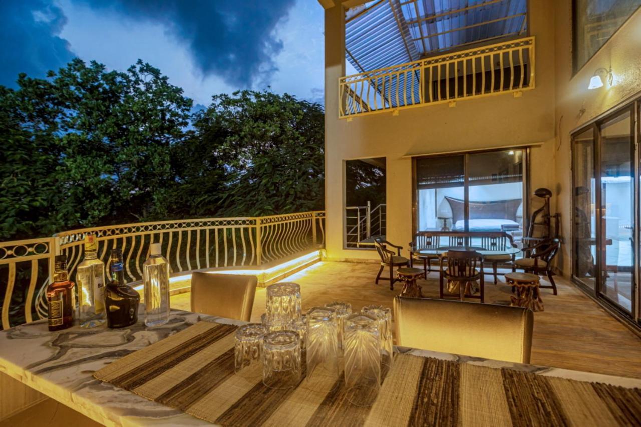 Saffronstays Aura, Alibaug - Luxury Pool Villa With A Game Room And Spacious Lawn Alibag Exterior photo